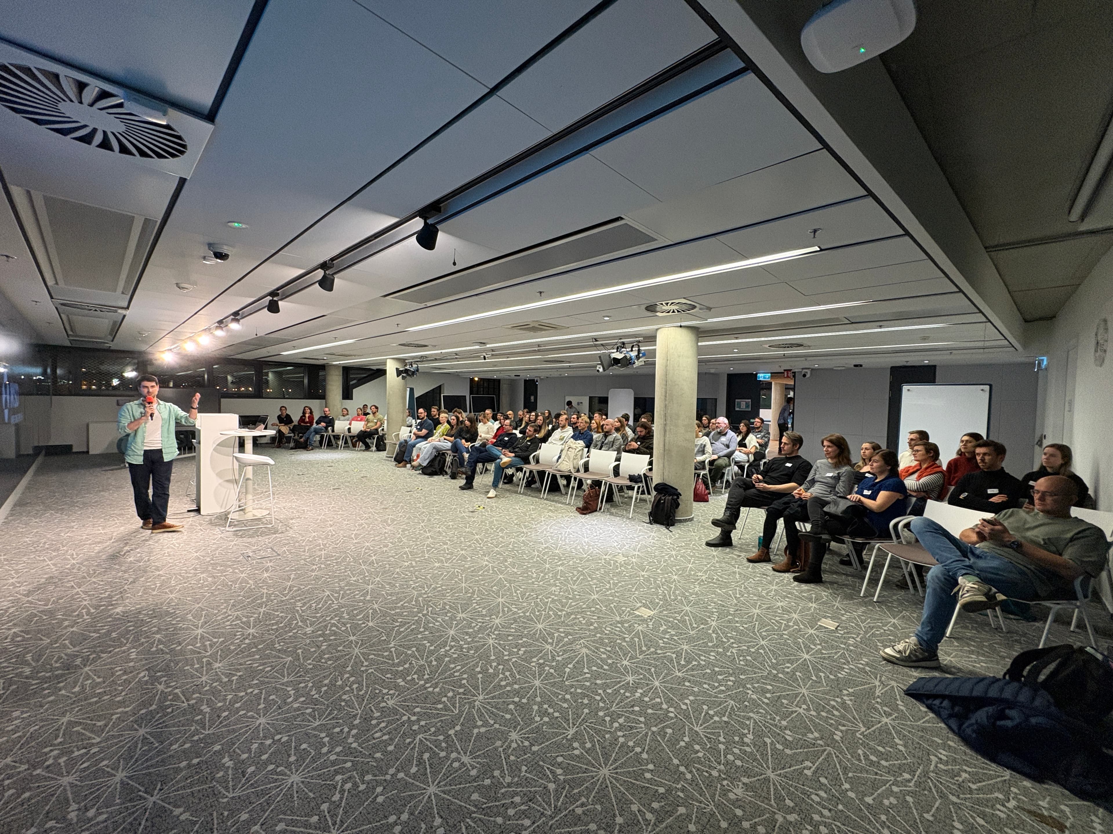 Tomáš Padevět – UX Monday